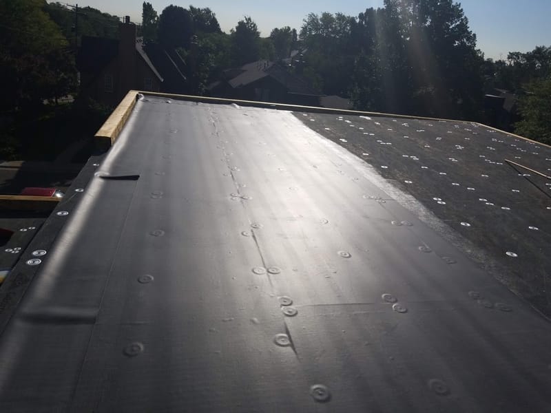 FLAT ROOF EPDM