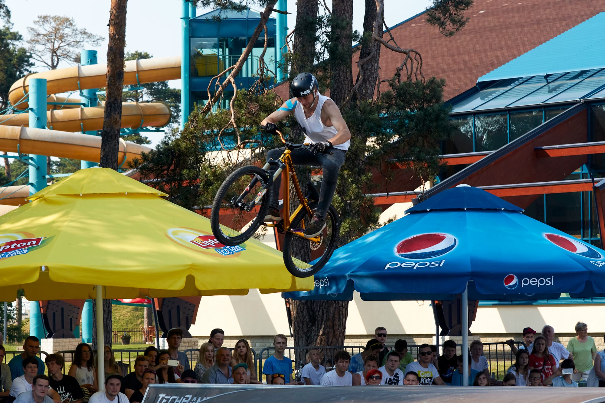 Hunt Your Goat Kozienice BMX Skate Tournament