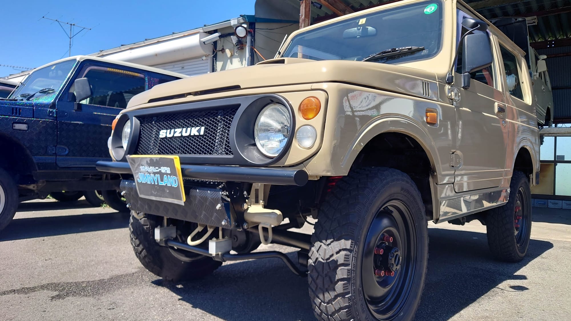 ３インチリフトアップ　ベージュ系　全塗装