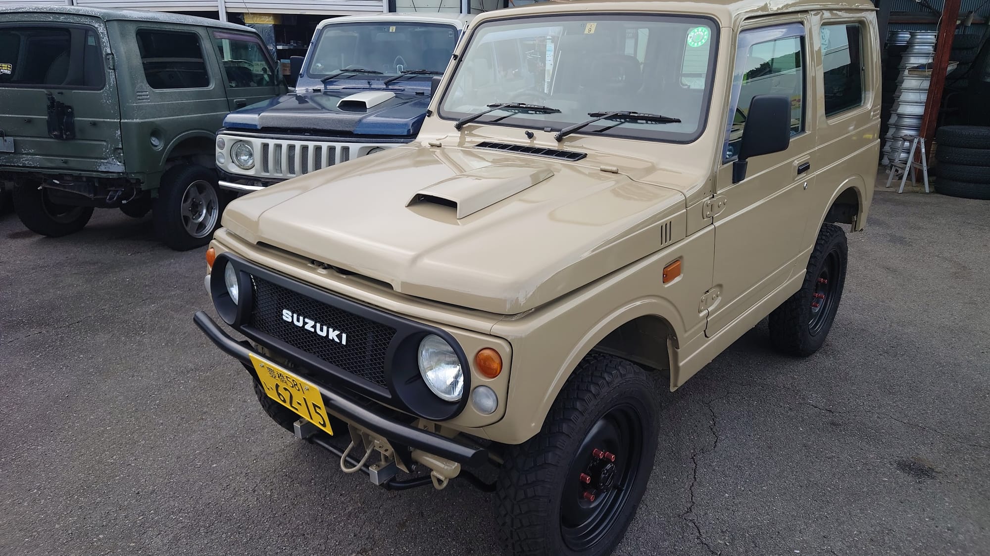 ３インチリフトアップ　ベージュ系　全塗装