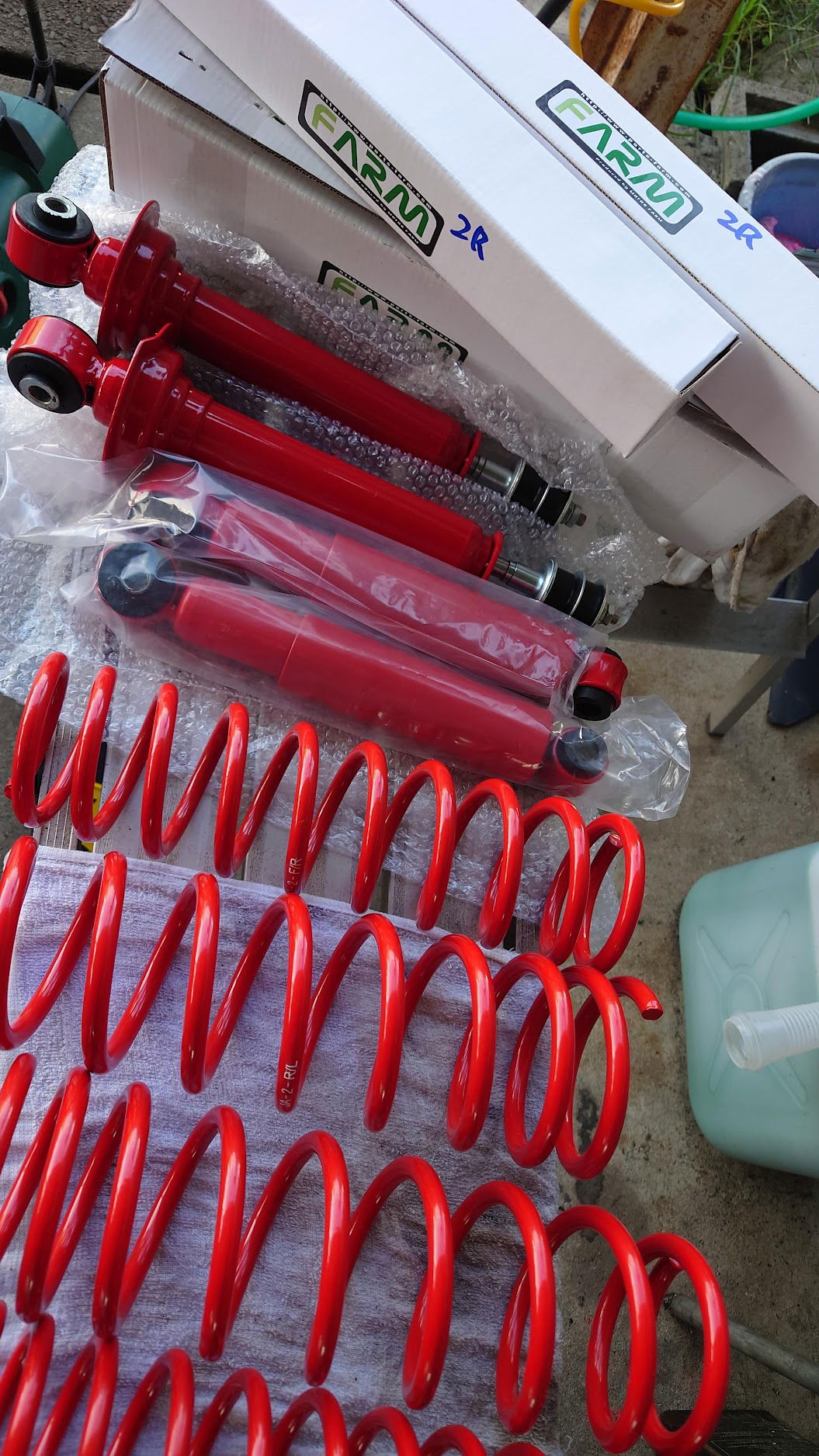 ３インチリフトアップ　ベージュ系　全塗装