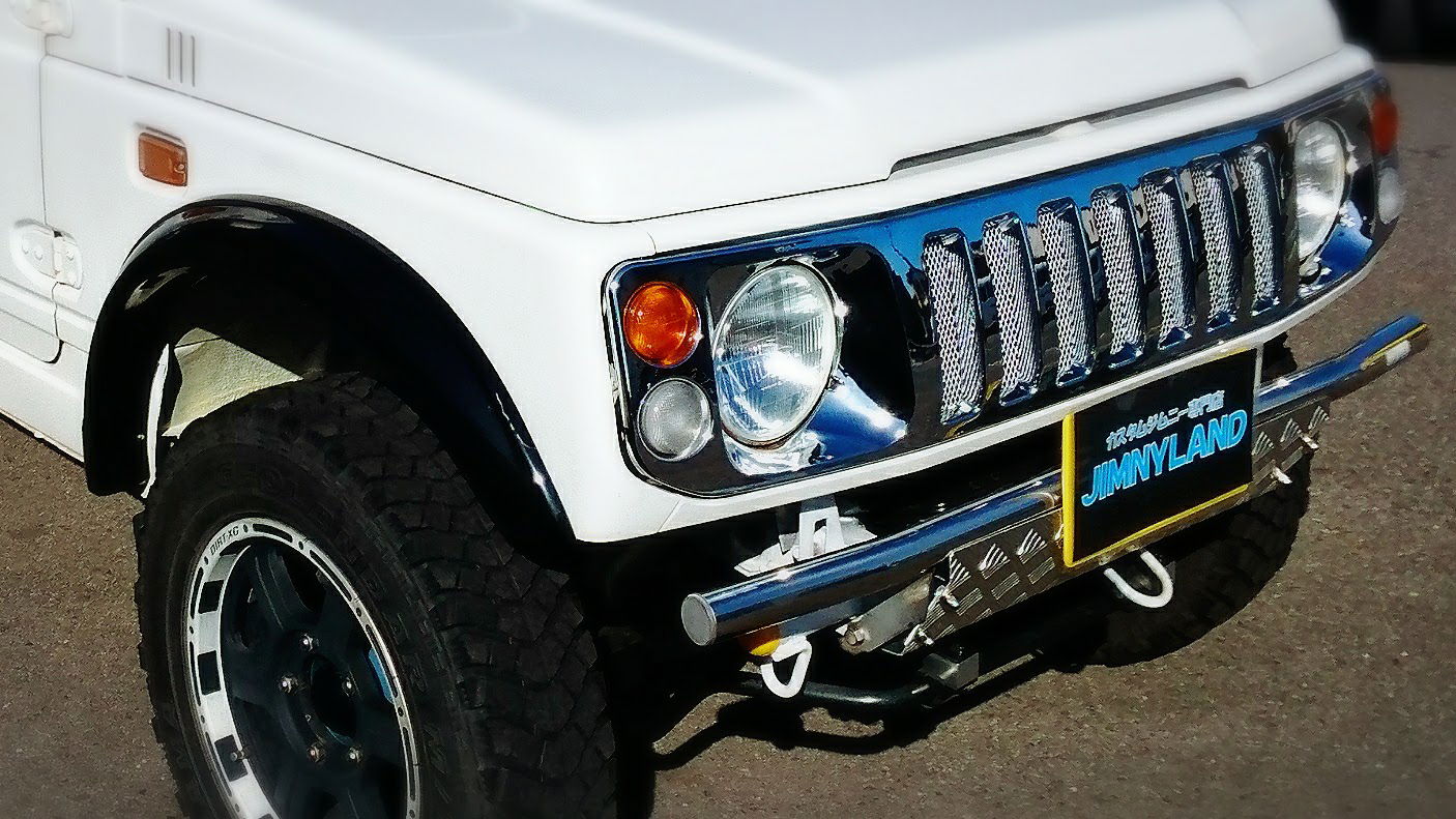 ３インチリフトUP　純正白　オーバーフェンダー