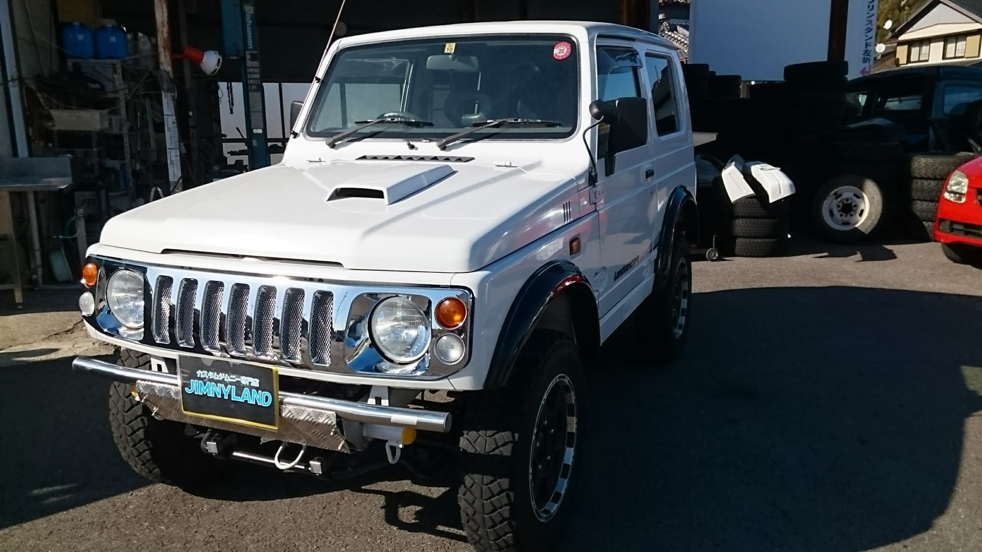 ３インチリフトUP　純正白　オーバーフェンダー