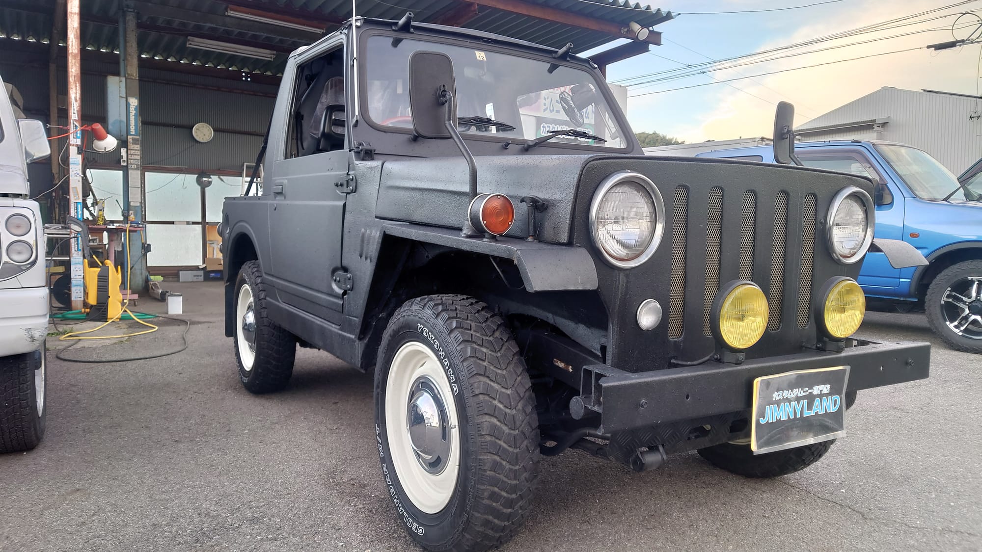 ウィリスジープフェイスのJA71ジムニー