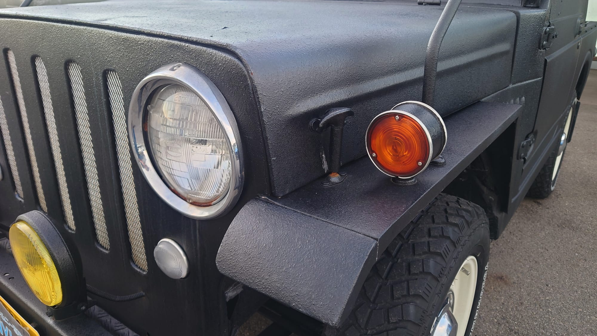 ウィリスジープフェイスのJA71ジムニー