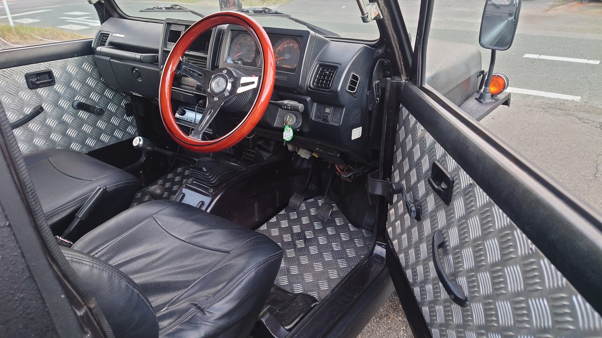 ウィリスジープフェイスのJA71ジムニー