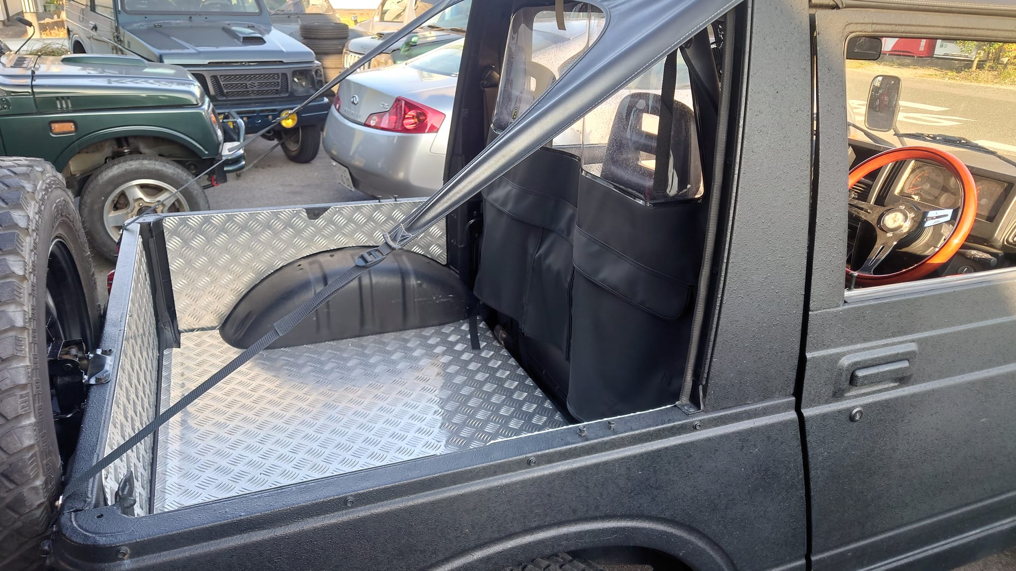 ウィリスジープフェイスのJA71ジムニー