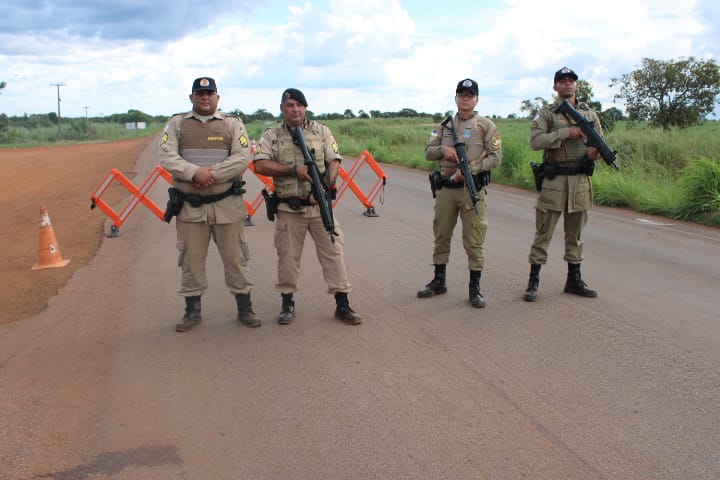 Operação “Canguçu”: Ponto de bloqueio da Polícia Militar chega a Divinópolis para conter a possibilidade de fuga do “Novo Cangaço” pela TO-080