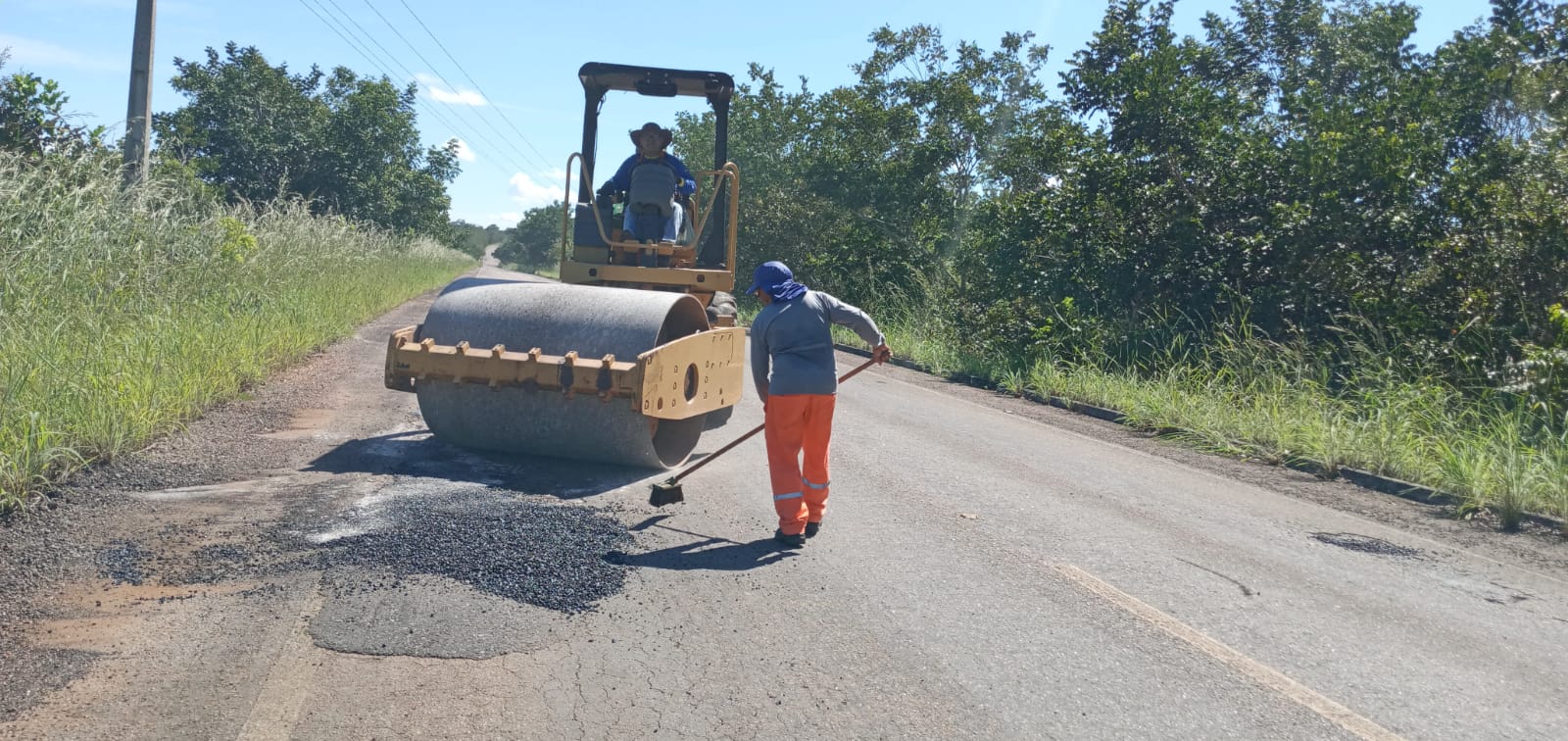 Equipes da Ageto iniciam operação tapa buraco nas rodovias do Vale do Araguaia