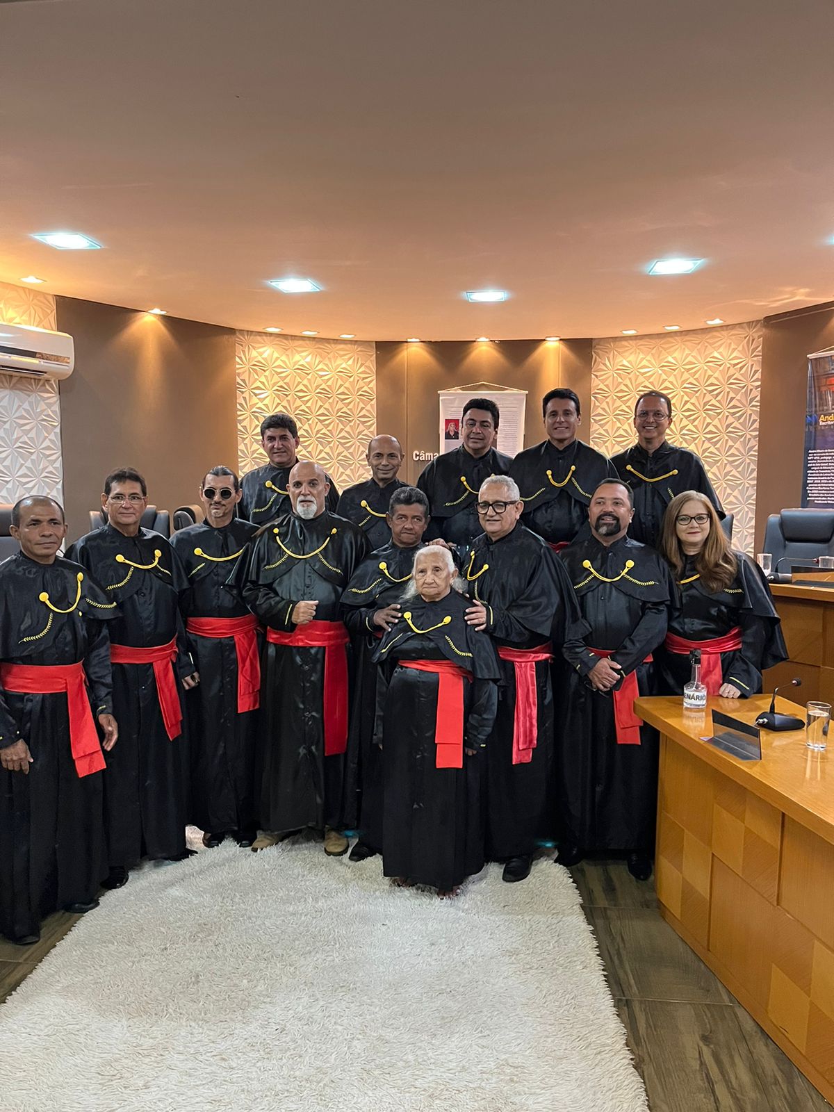 Escola Estadual de Palmeirópolis planeja inserir Literatura Paraisense no currículo escolar