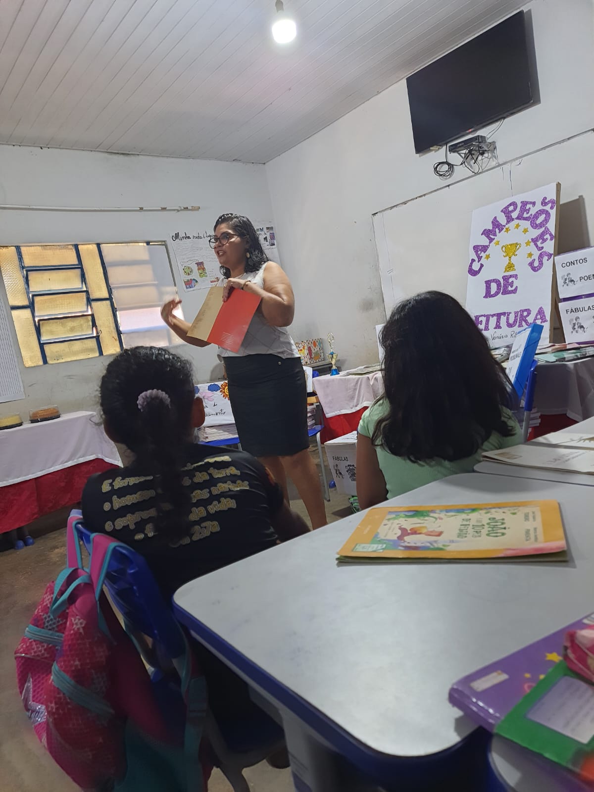 Escola Aristeu Camargo de Caseara promove entre alunos Café Literário para incentivo da leitura