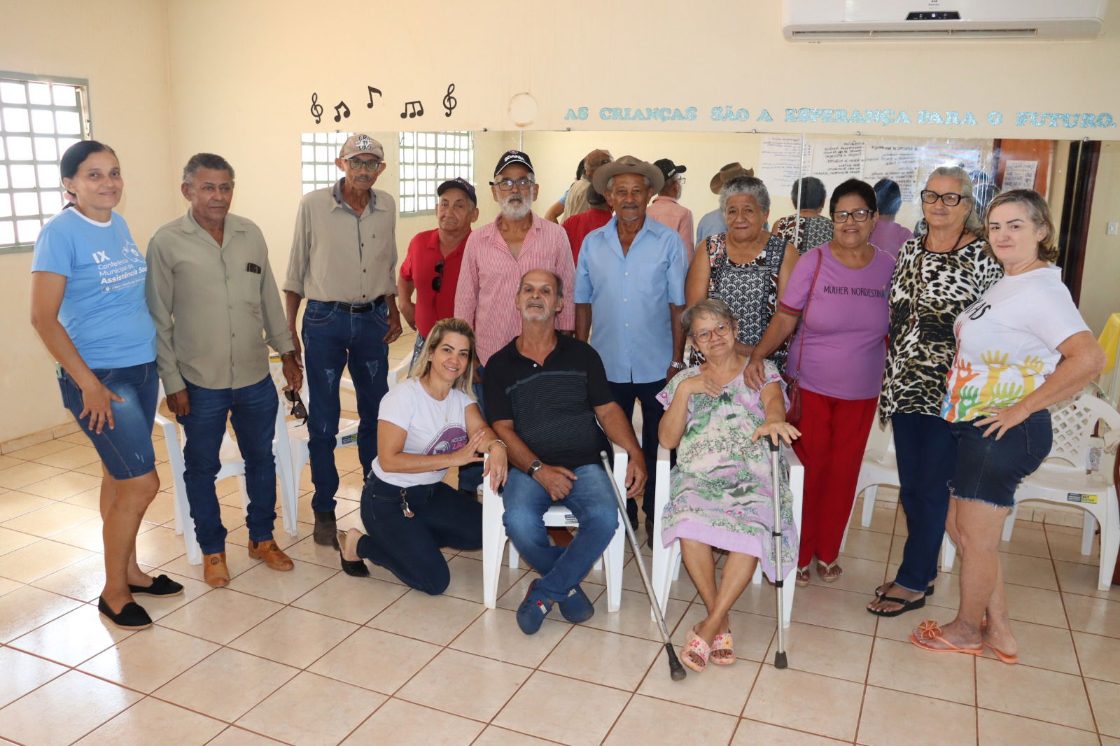 Cras de Marianópolis do Tocantins promove roda de conversa com grupo de idosos do município