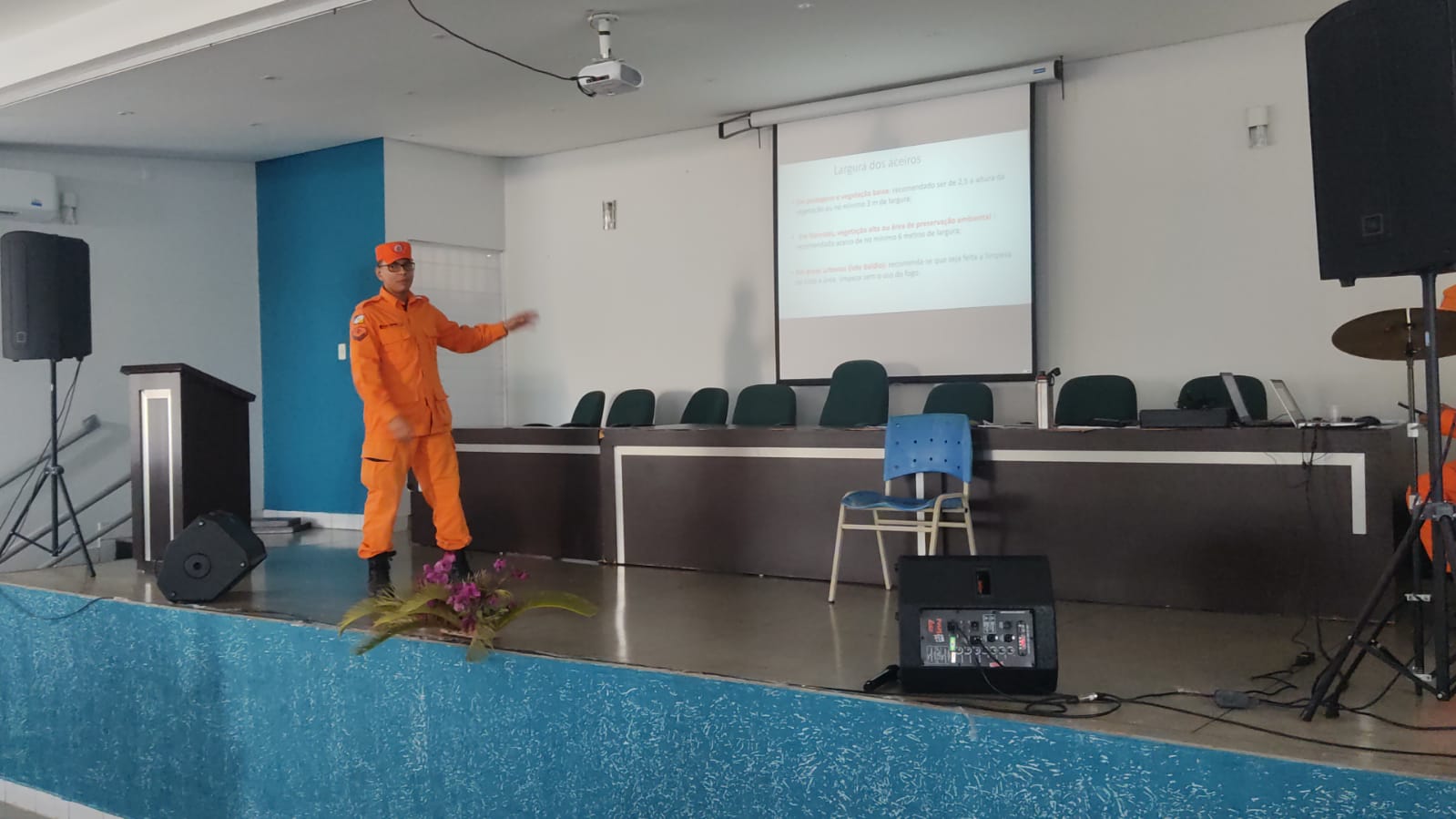 Brigadistas de cinco municípios do Vale do Araguaia participam de capacitação ministrada pelo Corpo de Bombeiro em Divinópolis do Tocantins