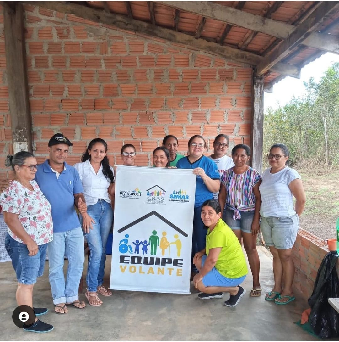 Equipe volante do CRAS da prefeitura de Divinópolis do Tocantins realiza oficina do PAIF no P.A Santa Júlia