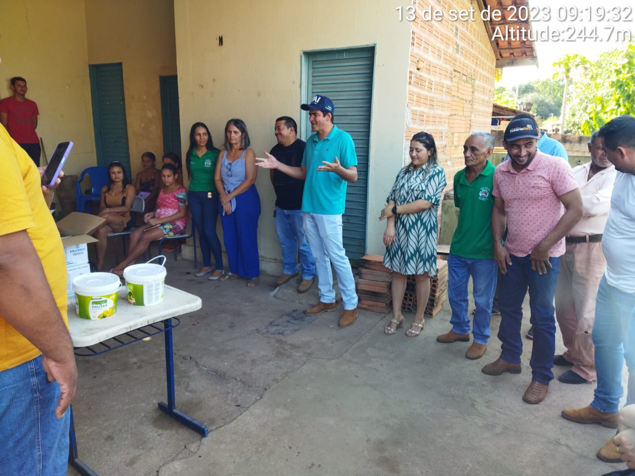 Prefeitura de Dois Irmãos do Tocantins realiza entrega de sementes a agricultura familiar