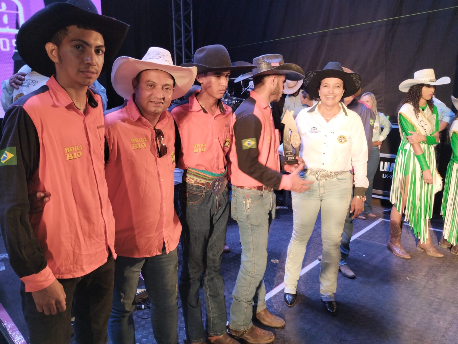 Presidente do Legislativo de Divinópolis do Tocantins participa da cavalgada de Campina Verde