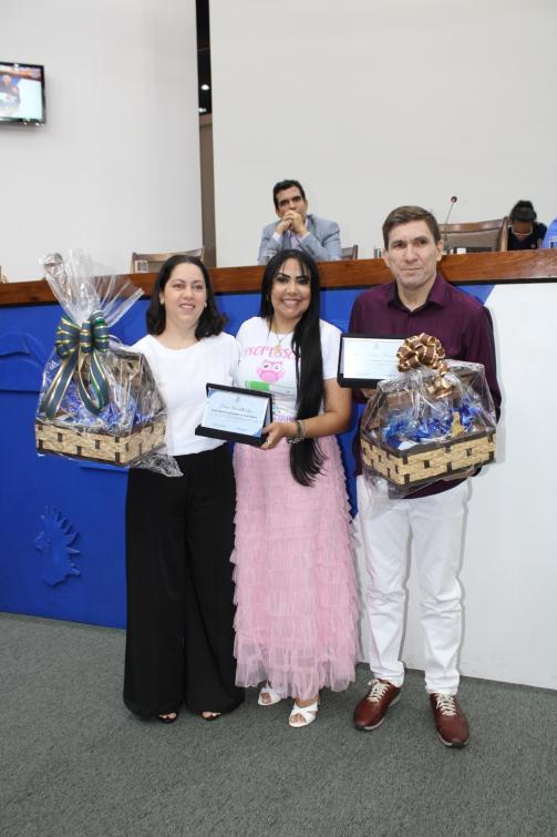 Janad Valcari homenageia educadores em sessão solene do dia mundial do professor