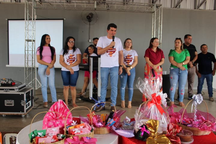 No evento alusivo ao Dia do Professor Irmão Geciran aponta avanços e desafios na pasta da Educação de Dois Irmãos