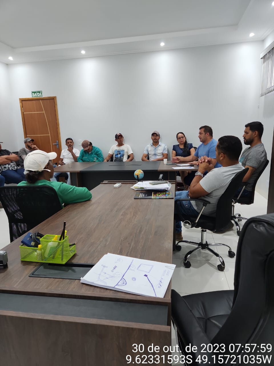 Prefeito Manoel Moura apresenta novo coordenador de Limpeza Pública de Abreulândia e alinha metodologia de trabalho