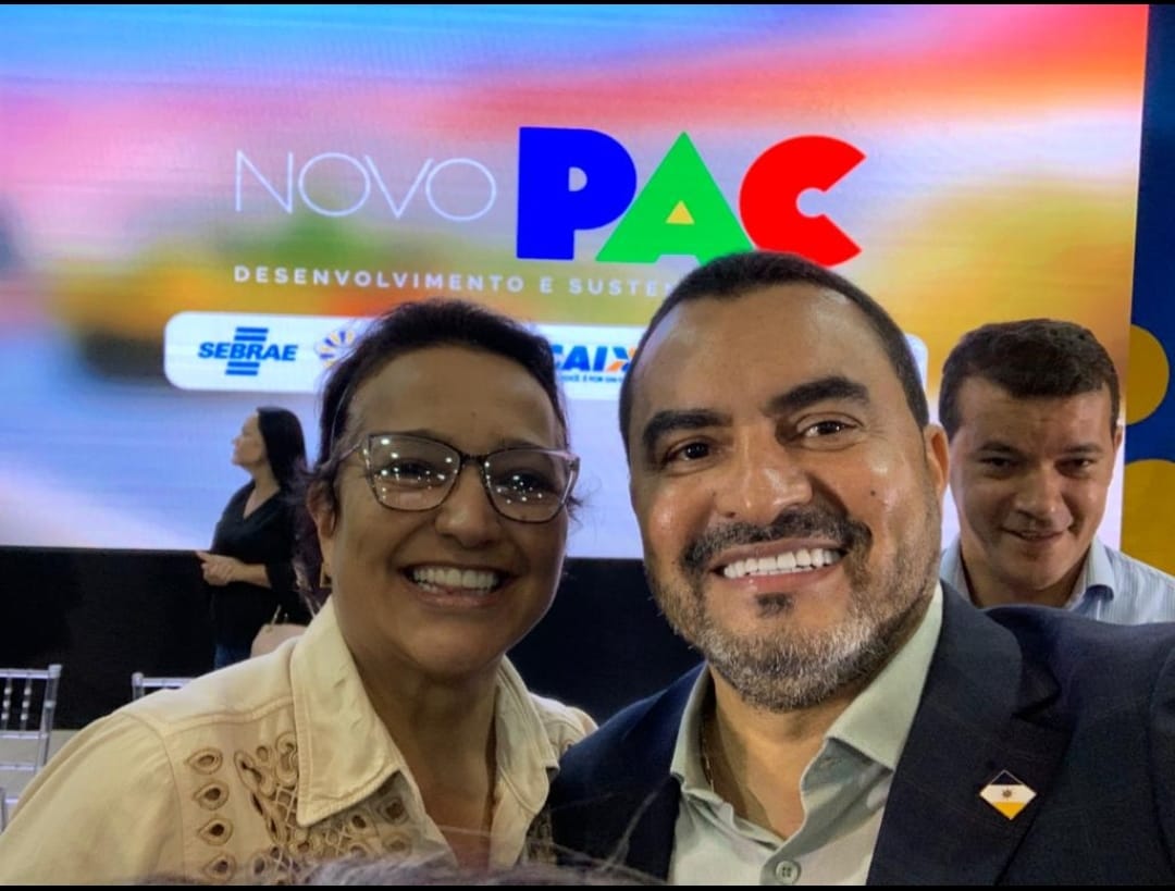 Prefeita de Monte Santo do Tocantins Enfermeira Nezita participa do lançamento do PAC em Palmas