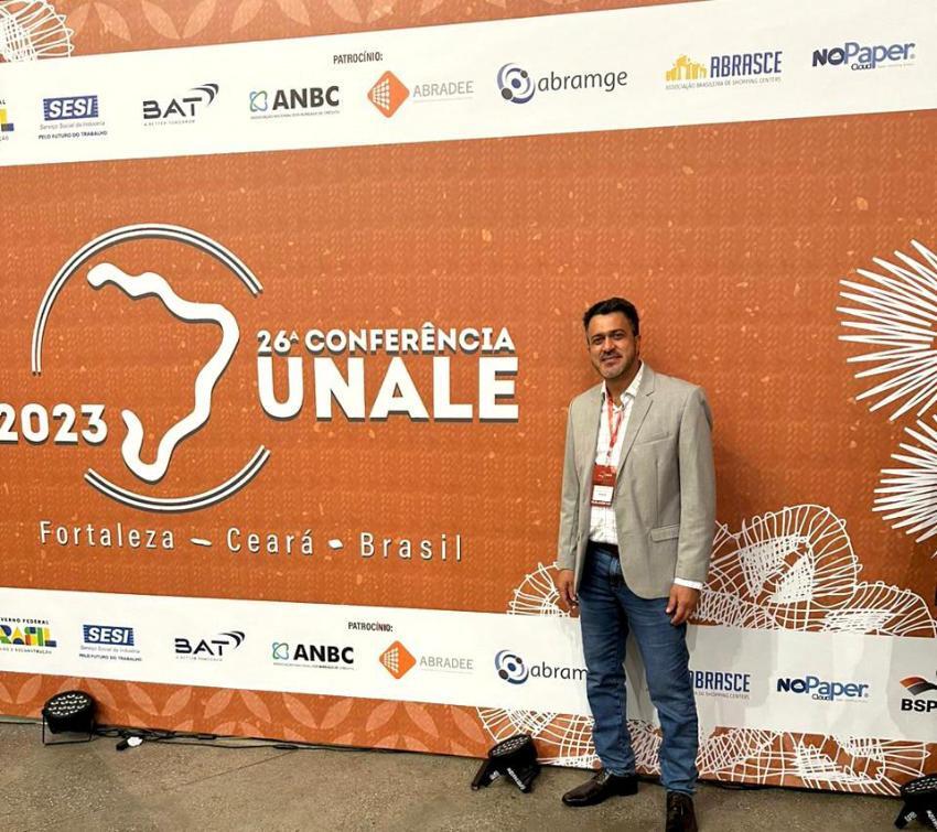 Deputado Luciano destaca troca de experiências na 26ª Conferência da Unale