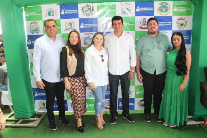 Vale do Araguaia: Vereadora Irmã Karol de Dois Irmãos do Tocantins participa do lançamento das cirurgias em Divinópolis