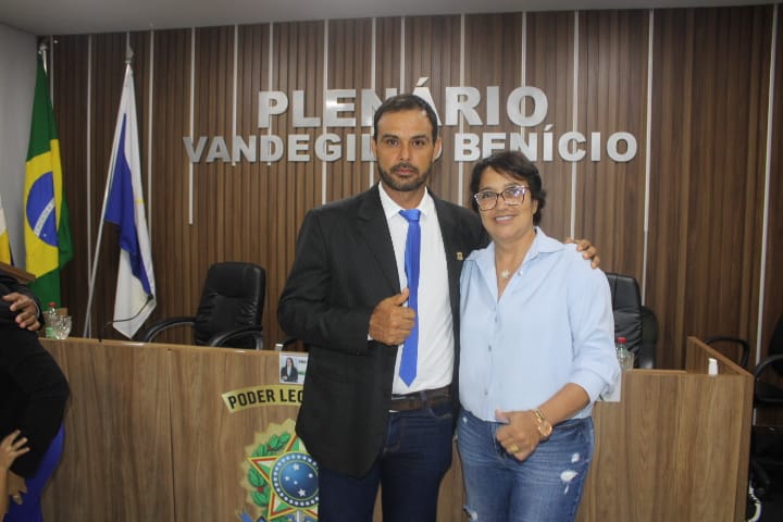 Apoiado pela prefeita Nezita, Donizete Pereira é eleito presidente do Legislativo de Monte Santo do Tocantins