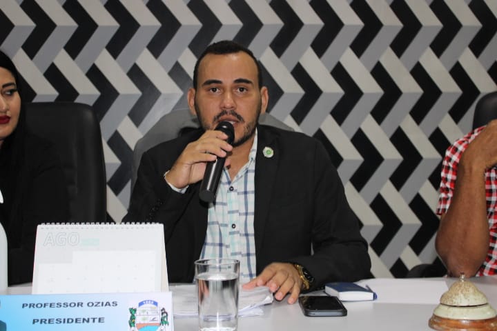 Nos últimos meses discursos do vereador Igor Baracho tem opinado sobre a era Flavão: “sem escândalos, nem corrupção; resgatou Divinópolis”