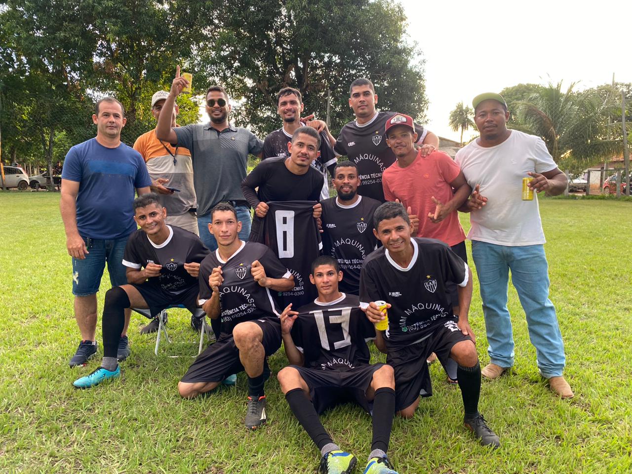 Pré-candidato a prefeito de Marianópolis do Tocantins, Rogerim participa de evento na Vila do Prata