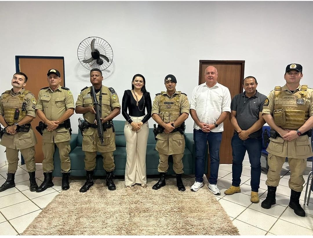 Flavão, presidente Ozias e Viviane debatem Segurança Pública com Polícia Militar em Divinópolis do Tocantins