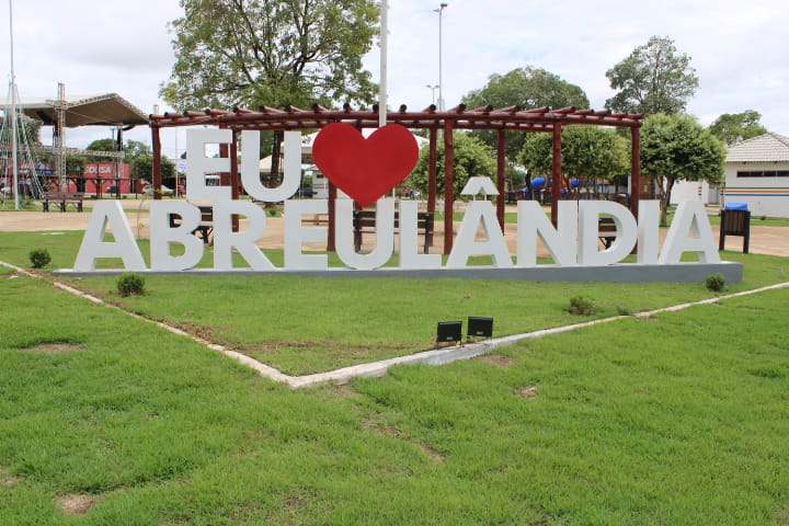 Câmara de Vereadores de Abreulândia manifesta pesar pelo falecimento da senhora Maria de Jesus Pereira Lima