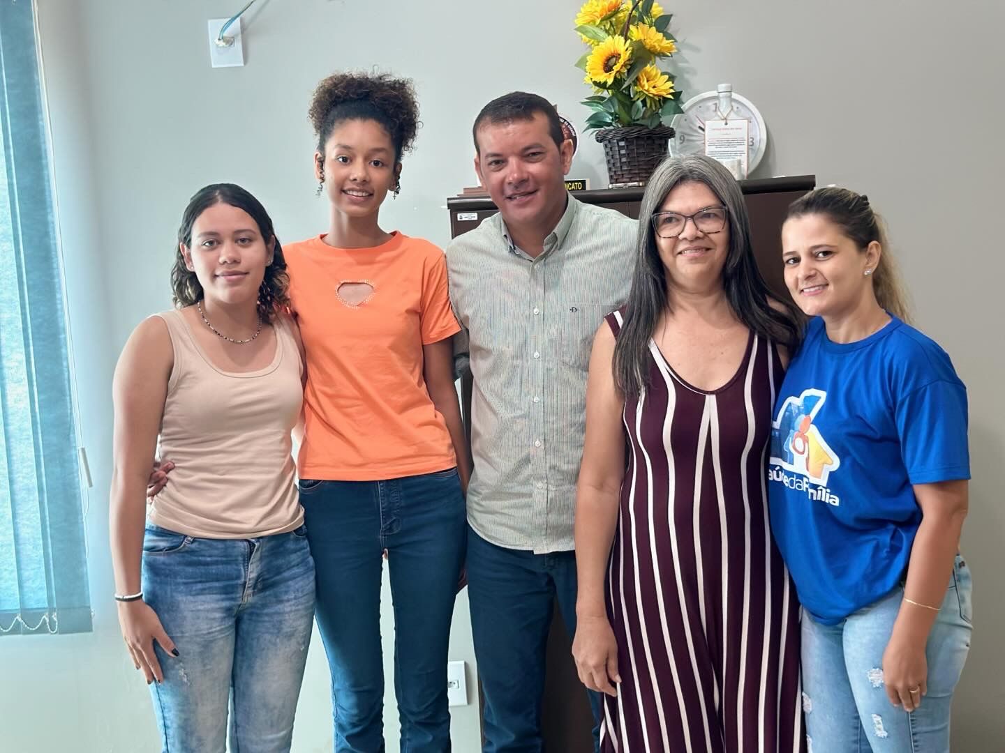 Isaías Piagem participam de homenagem as mulheres do Paço Municipal de Marianópolis do Tocantins