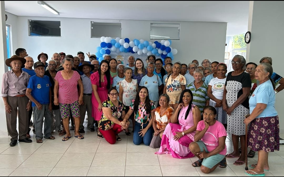 Na abertura das atividades do Centro de Convivência do Idoso de Dois Irmãos, Irmão Geciran leva mensagem positiva a terceira idade