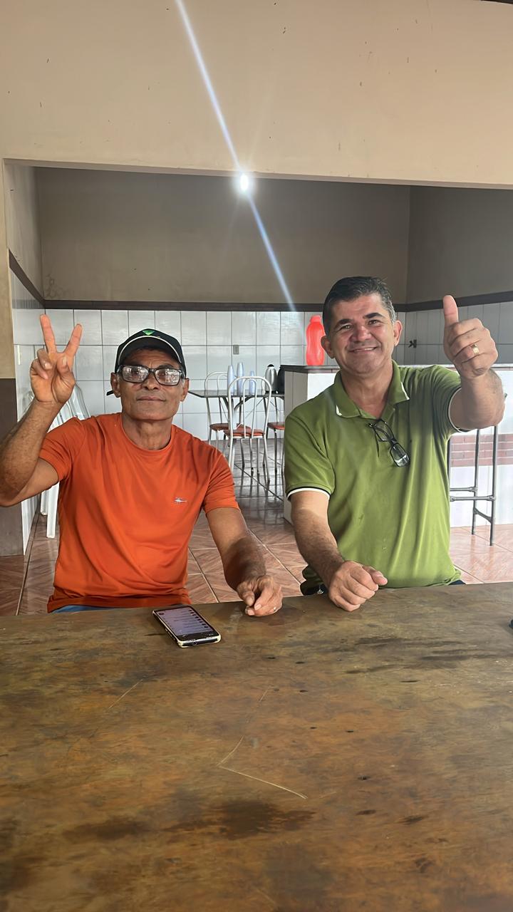 Com apoio do Senador Eduardo Gomes, João Milhomem retorna ao PL e confirma é pré-candidatura a prefeito de Chapada de Areia