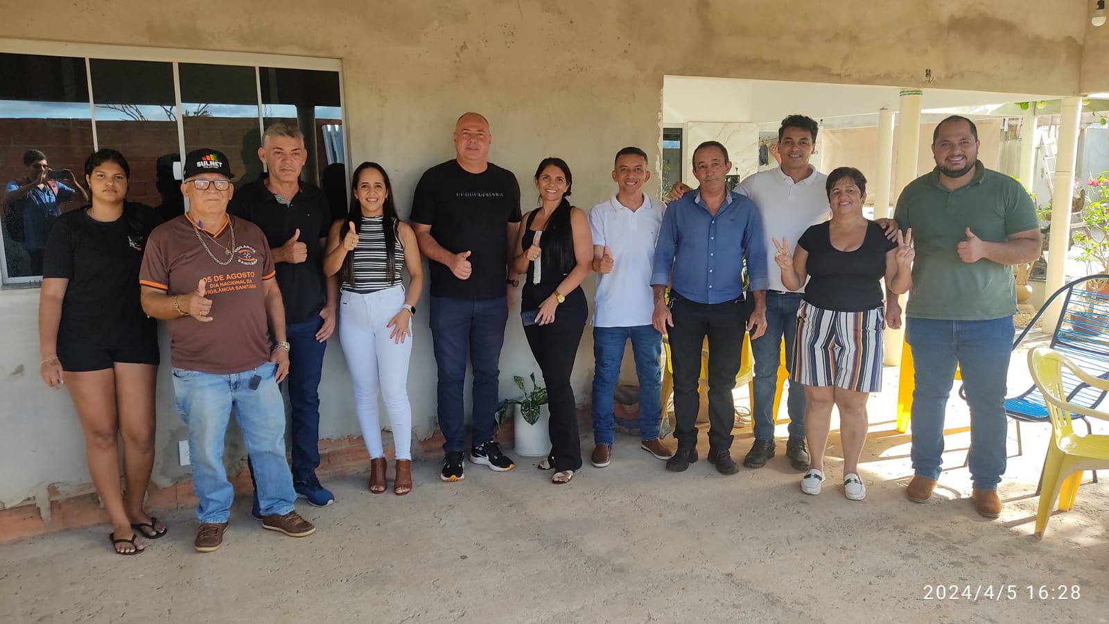 Suplentes de vereadores Arnor Aires e Orlandin da Boa Fé concorreram eleições no palanque de Flavão em Divinópolis