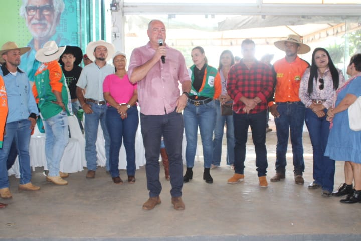 Prefeito, vice-prefeita e vereadores de Divinópolis do Tocantins participaram da Cavalgada Ecológica 2024