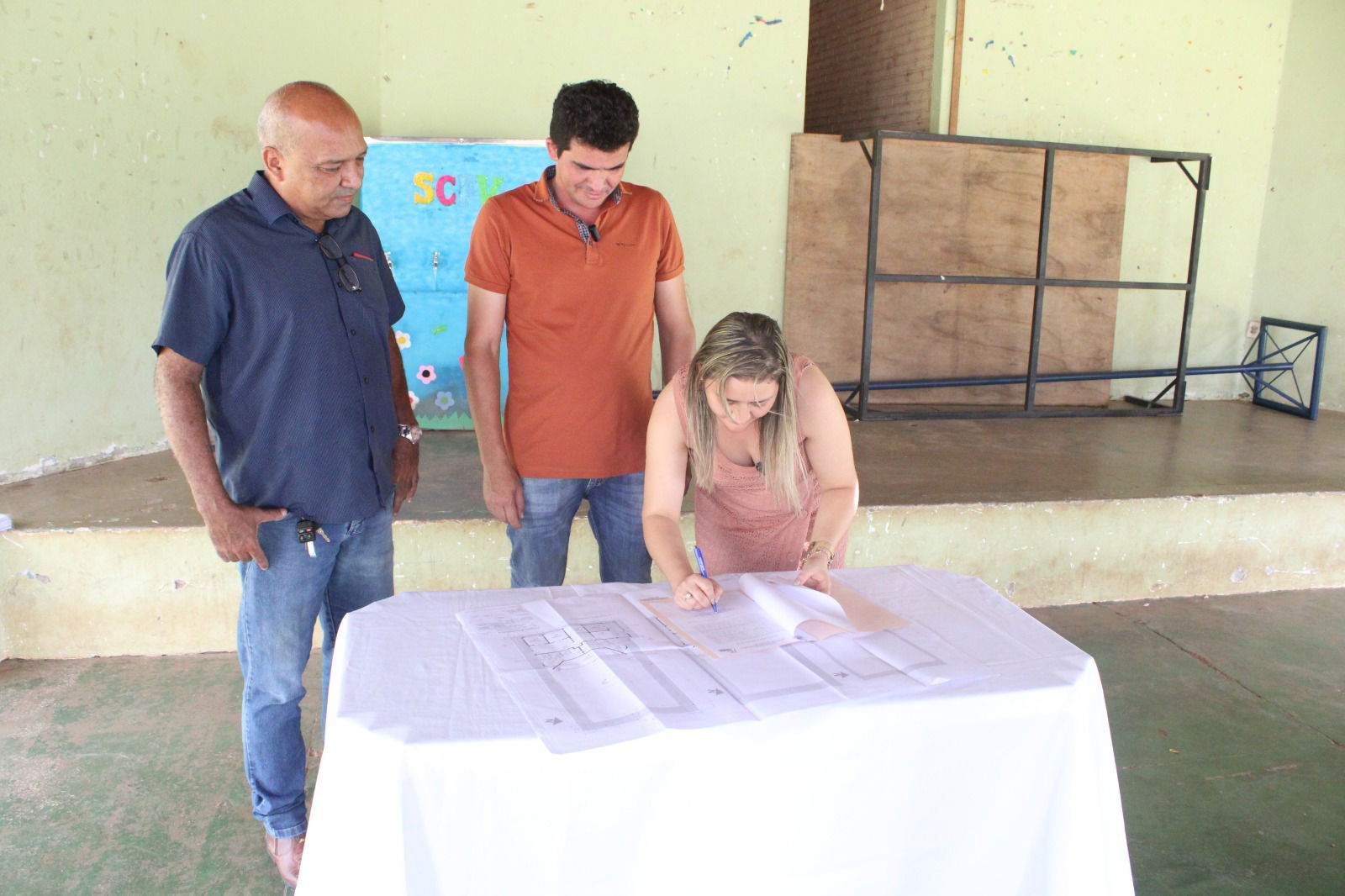 Irmão Geciran cita melhorias no Cras após assinatura de Ordem de Serviço para reforma e frisa parceria com Dorinha que viabilizou o recurso