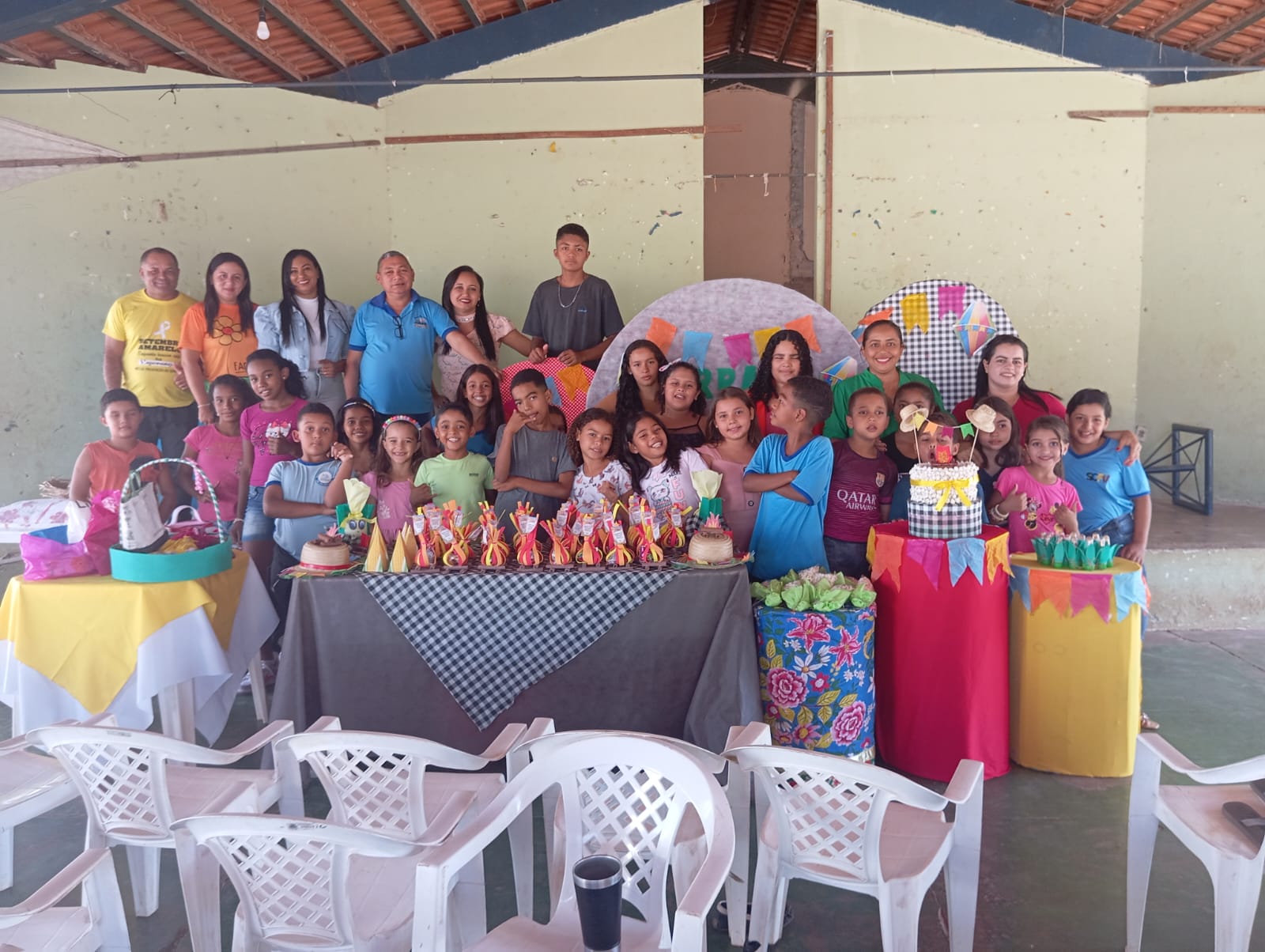 Serviço de Convivência e Fortalecimento de Vínculos de Dois Irmãos promove festa junina para crianças e adolescentes