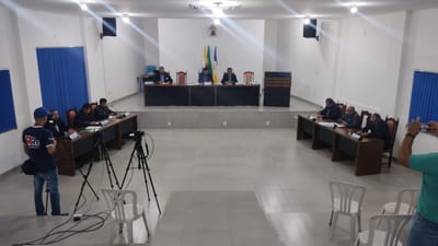 Câmara de Marianópolis segue parecer do TCE e reprova contas do ex-prefeito Claudoir Bento de Oliveira