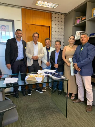 Prefeito de Caseara Marcos do Chico e Suair Mariano são recebidos em Brasília por Carlos Gaguim e buscam recursos para Saúde e Infraestrutura