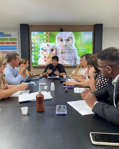 Presidente do Consórcio Vale do Araguaia Isaías Piagem participa de reunião com Secretário Carlos Felinto sobre cirurgias do Programa Opera Vale