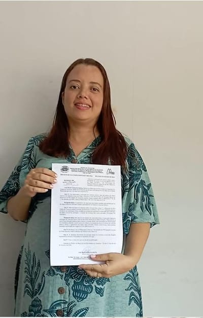 Vereadora Irmã Karol participou da sessão que aprovou Projeto de Lei que instituiu concurso na prefeitura de Dois Irmãos do Tocantins