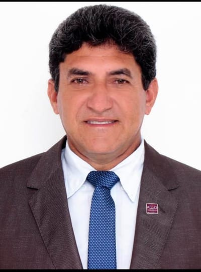 Hino Oficial de Divinópolis do Tocantins, composto por Toni Ferreira, é sancionado pelo prefeito Flavão