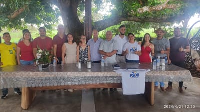 Pré-candidato a prefeito de Divinópolis Hélio Silvestre participa de reunião que selou aliança entre PP e PSDB de Rodolfo no Ninho do Urubu