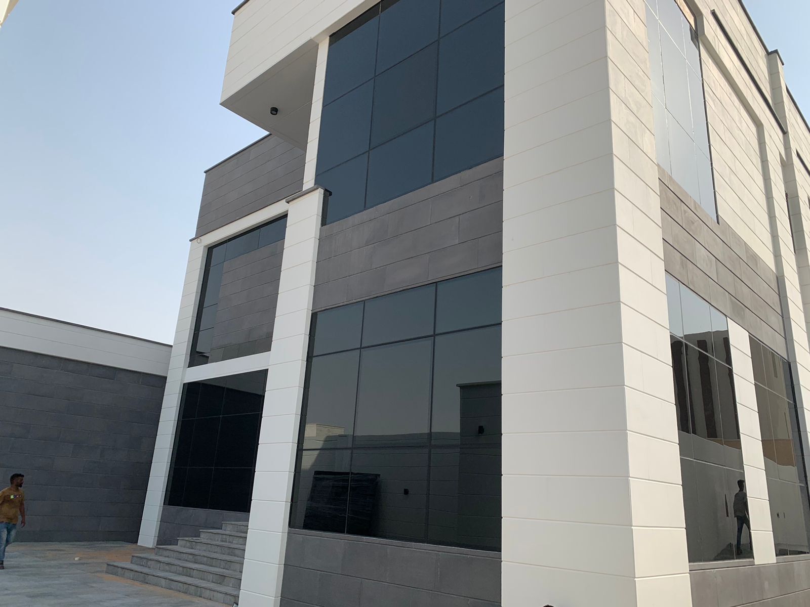 أعمال الديكورات الخارجية