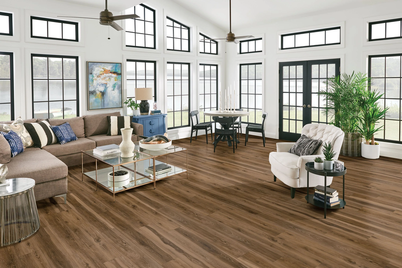 ENGINEERED & HARDWOOD FLOORING