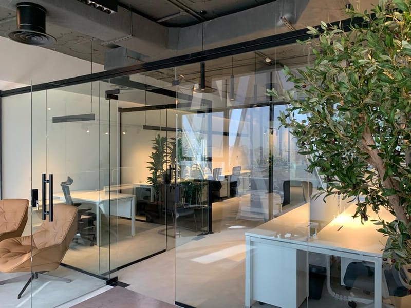 الديكورات الداخلية و الخارجية