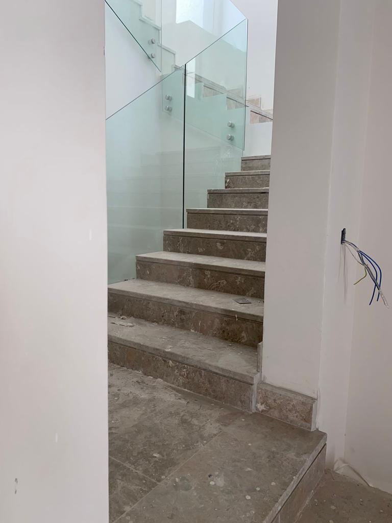 الديكورات الداخلية و الخارجية