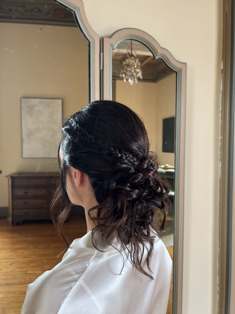 WEDDING HAIRSTYLE
