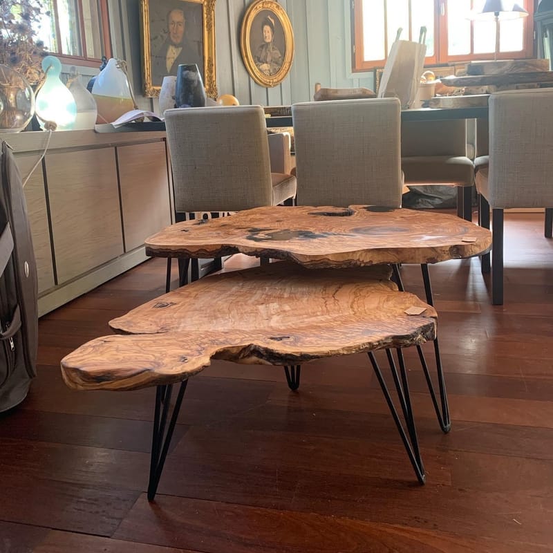 Table gigognes rondes en Olivier et epoxy noir